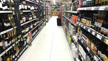 Bm Supermercados - 64