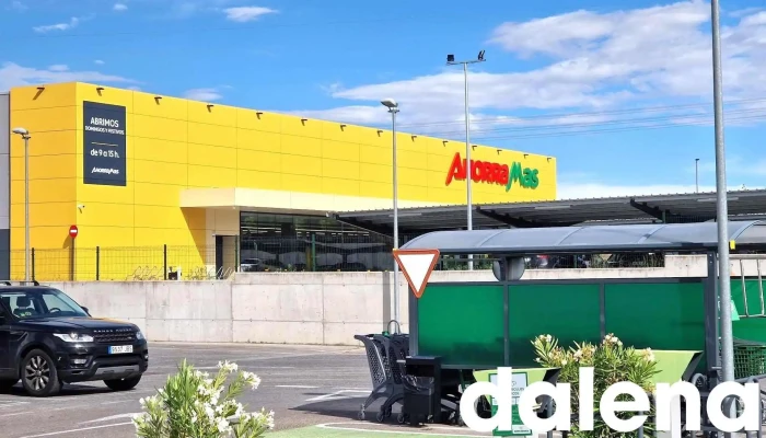 Ahorramas -  Estacionamiento - Villanueva del Pardillo