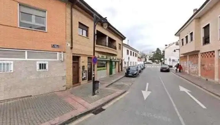 Alimentacion Y Bazar Telefonodeg - Ciempozuelos