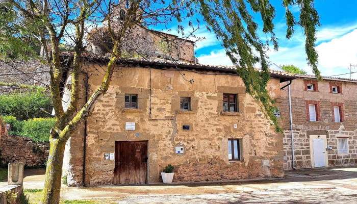 Asociacion Escuela Maestro Antoni Benaiges Instagram - Bañuelos de Bureba