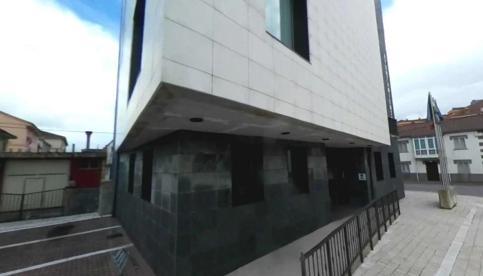 Ayuntamiento de Campoo de Enmedio - S/n