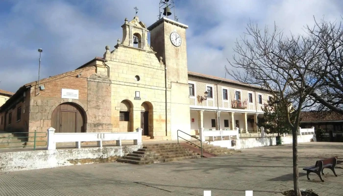 Ayuntamiento De Pradanos De Ojeda Fotos - Prádanos de Ojeda