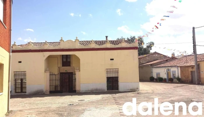 Ayuntamiento de Villanueva de Campeán - 1