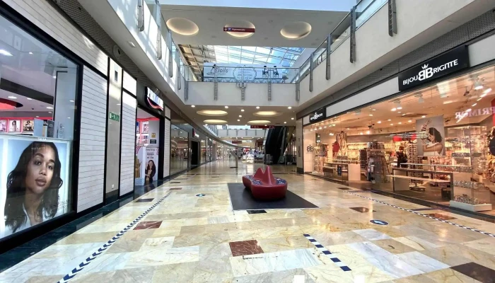 Berceo Centro Comercial - 1
