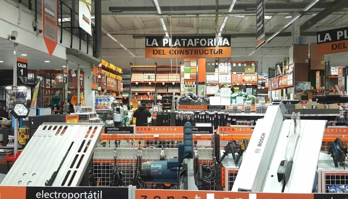 Bigmat La Plataforma De La Construccion Interior - Getafe