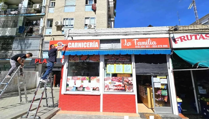 Carniceria La Familia Y Productos Latinos Del Propietario - Madrid