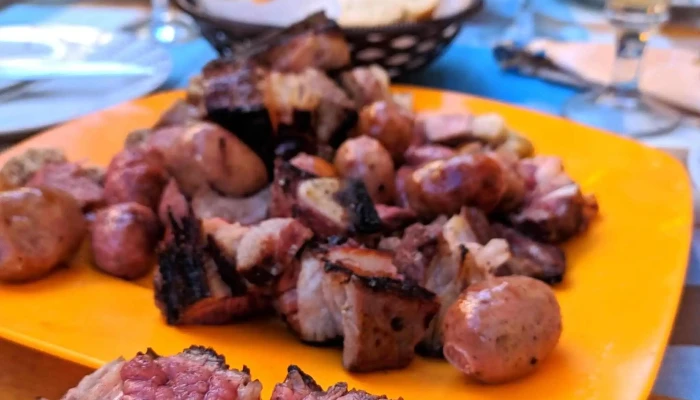 Carnicería La Familia Y Productos Latinos - Madrid