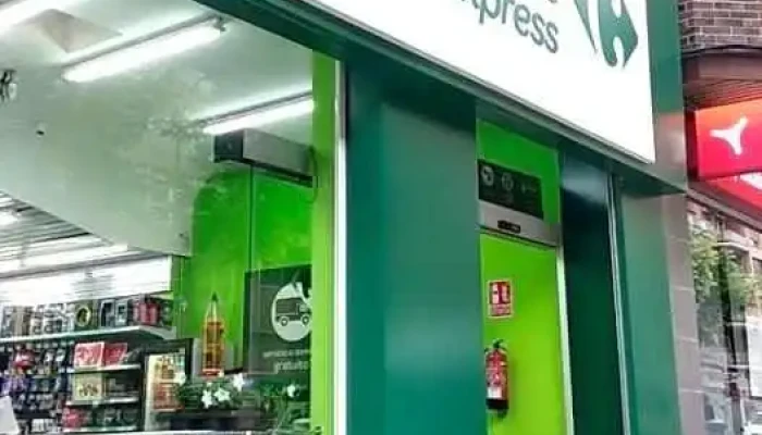 Carrefour Express - 31