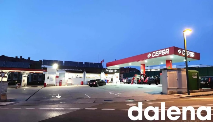 Carrefour Express Eess -  Estacionamiento - Bernueces