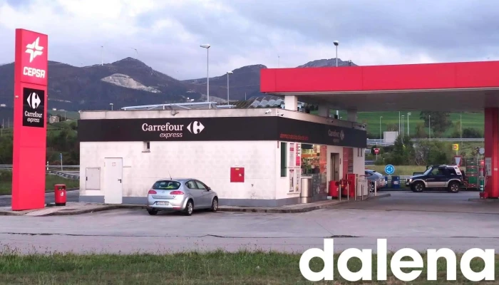 Carrefour Express Eess -  Estacionamiento - Salcedo