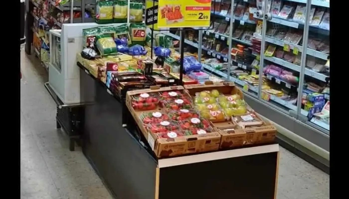 Carrefour Express -  Interior - Madrid