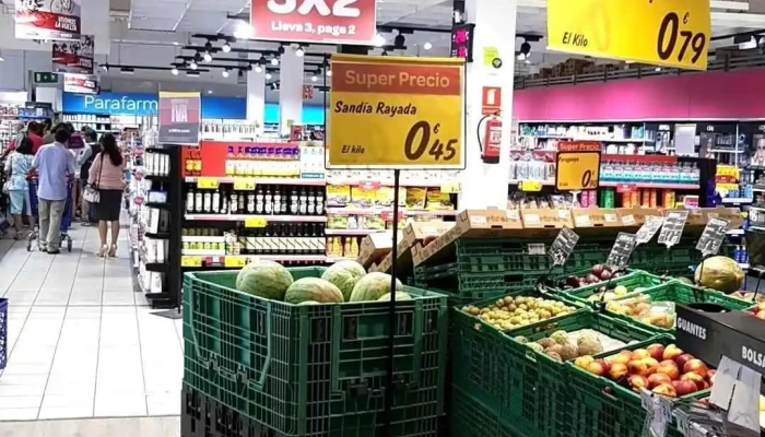 Carrefour -  Interior - Alcalá de Henares