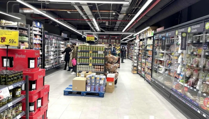 Carrefour Market -  Interior - Madrid