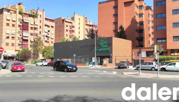 Casa Elias Estacionamiento - Madrid