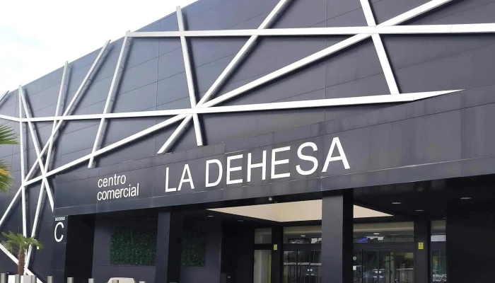 Centro Comercial La Dehesa -  Cerca De Mi - Alcalá de Henares