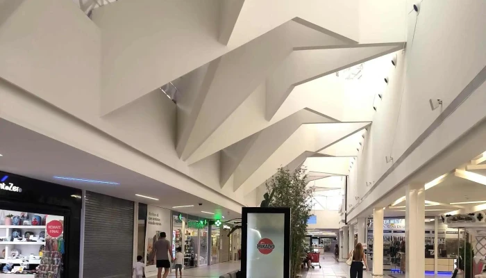 Centro Comercial La Dehesa -  Precios - Alcalá de Henares
