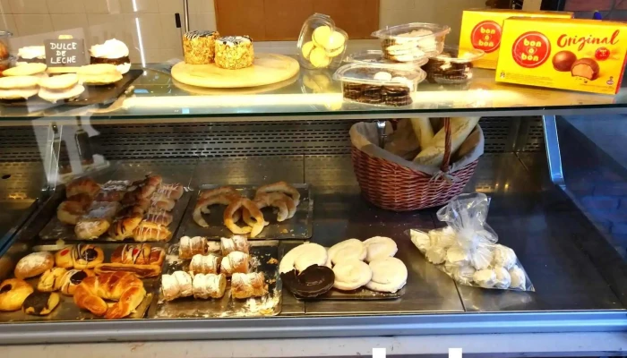 El Almacen Argentino Comida Y Bebida - San Sebastián de los Reyes