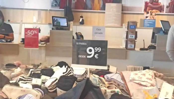 Gm Cash -  Interior - Zamora