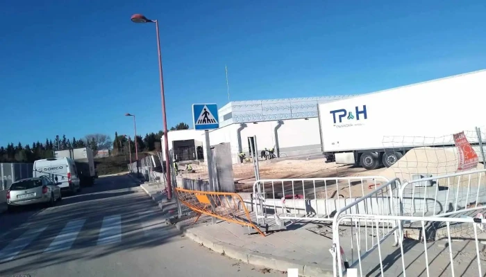 Lidl -  Estacionamiento - Villalbilla