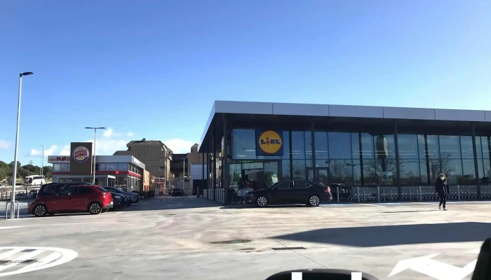 Lidl -  Estacionamiento - Torrelodones