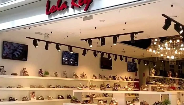 Lola Rey Zapaterias Videos - San Sebastián de los Reyes