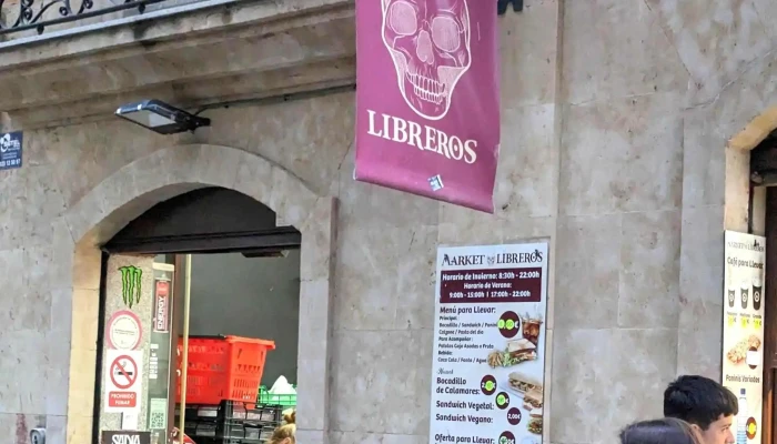 Market Libreros -  Instagram - Salamanca