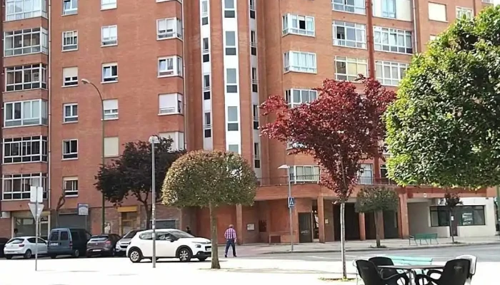 Mercado De Gamonal -  Videos - Burgos