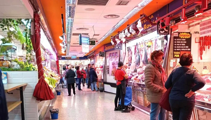 Mercado Villa De Vallecas -  Como Llegar - Madrid
