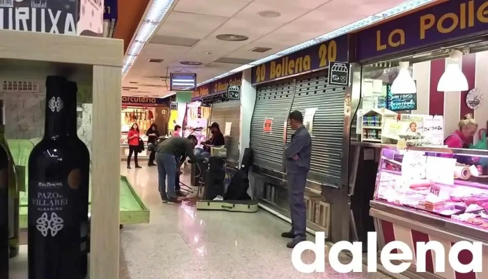 Mercado Villa De Vallecas -  Videos - Madrid