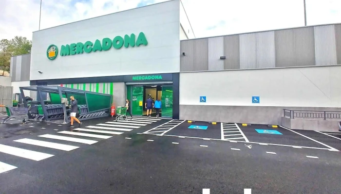 Mercadona -  Estacionamiento - San Sebastián de los Reyes