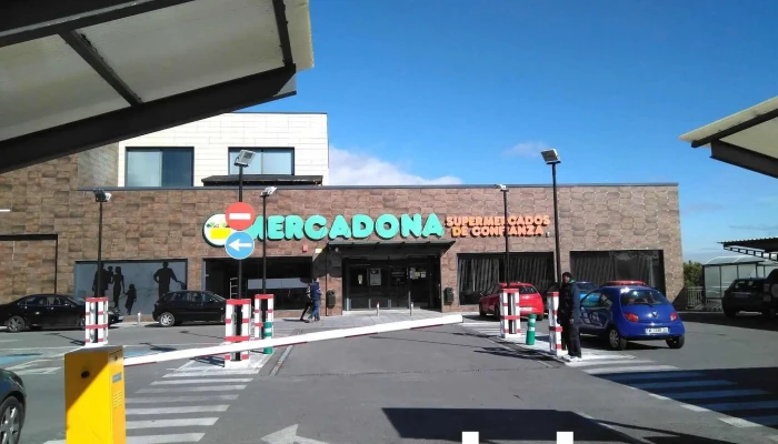 Mercadona -  Estacionamiento - Torrelodones