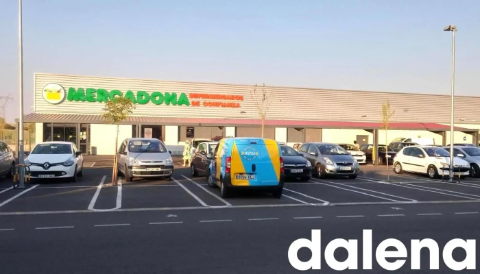 Mercadona -  Estacionamiento - Villanueva del Pardillo