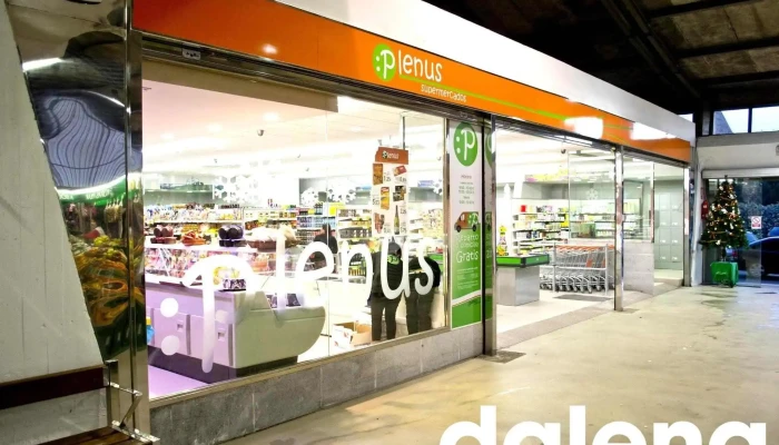 Plenus Supermercados - O Porriño
