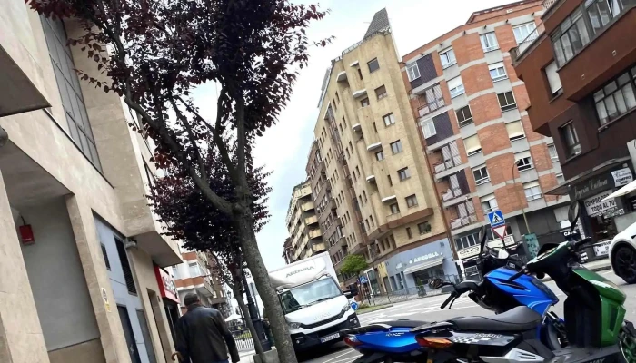 Spar La Eria Videos - Oviedo