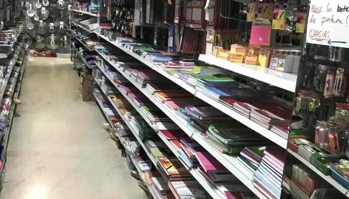 Super Bazar -  Interior - Pravia