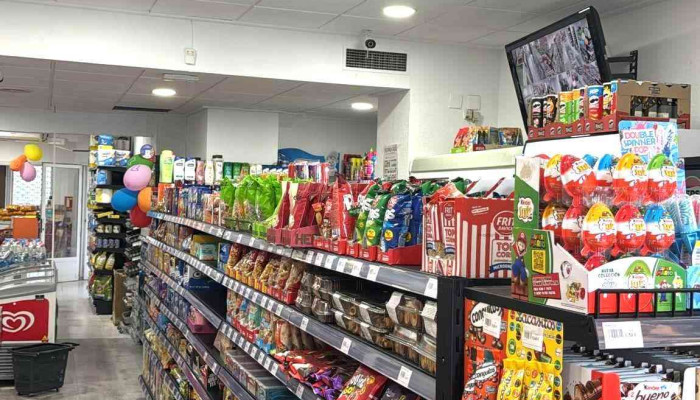 Super Market cl mayor 39 - 39