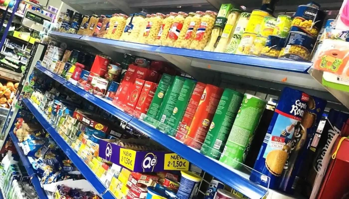 Supermercado -    Plata Castanar Interior - Madrid
