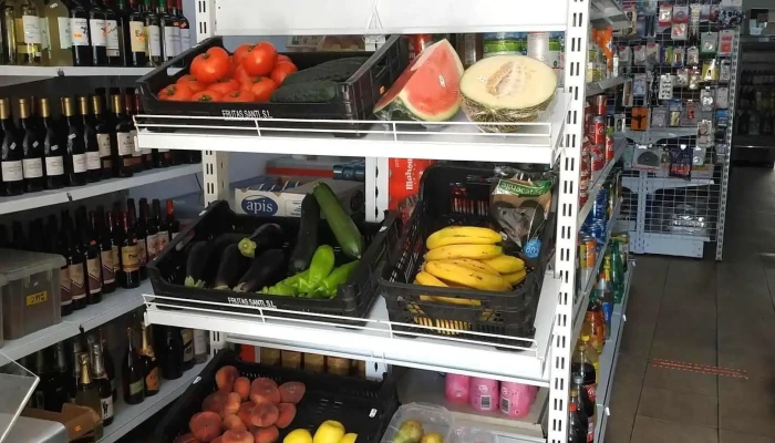Supermercado Chino -  Interior - Venturada