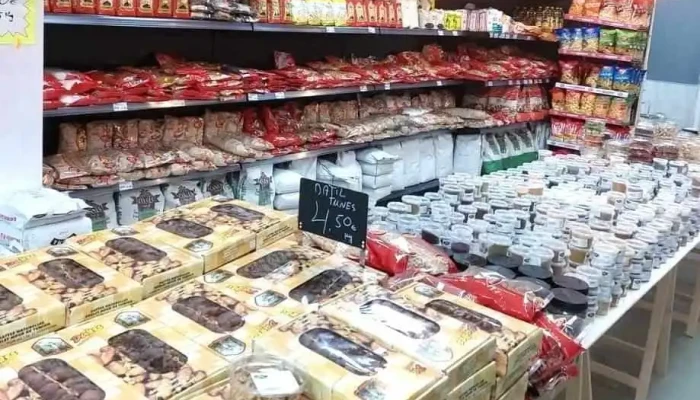 Supermercado Del Norte Halal Ndeg2 Interior - Oviedo