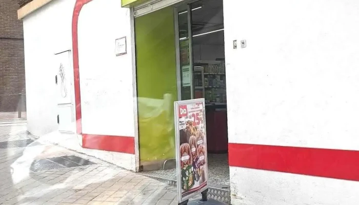 Supermercados Dia -  Estacionamiento - Madrid