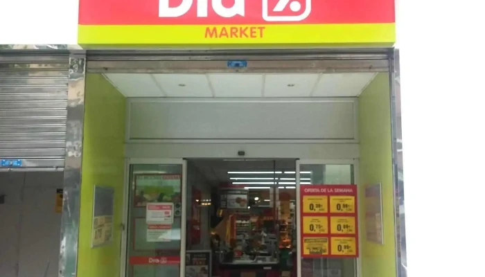 Supermercados Dia -  Estacionamiento - Gijón
