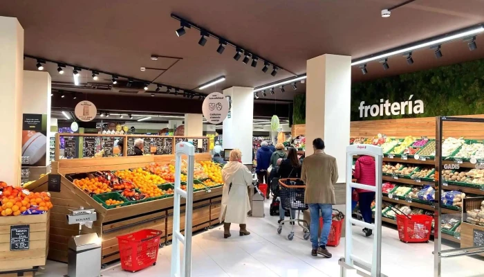 Supermercados Gadis - 66
