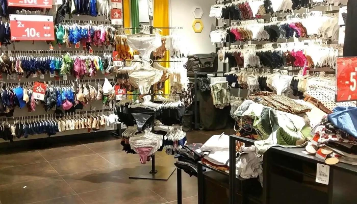 Tezenis -  Interior - San Sebastián de los Reyes