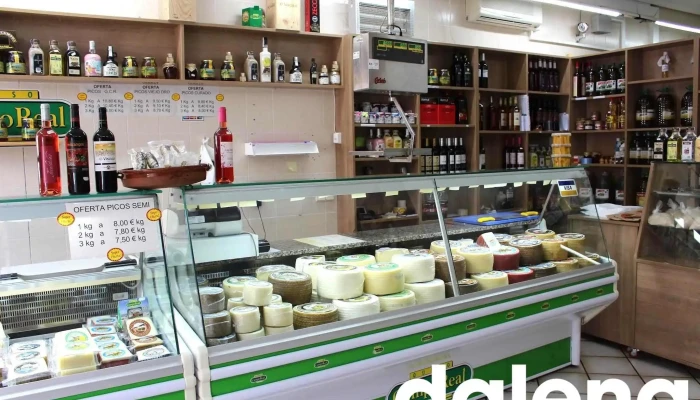 Tienda Quesos Campo Real -  Fabricacion De Queso - Campo Real